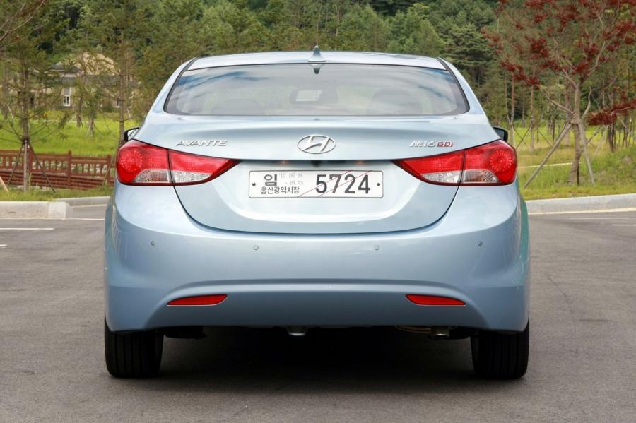  Hyundai Elantra 2011 года  (фото 64 из 144)